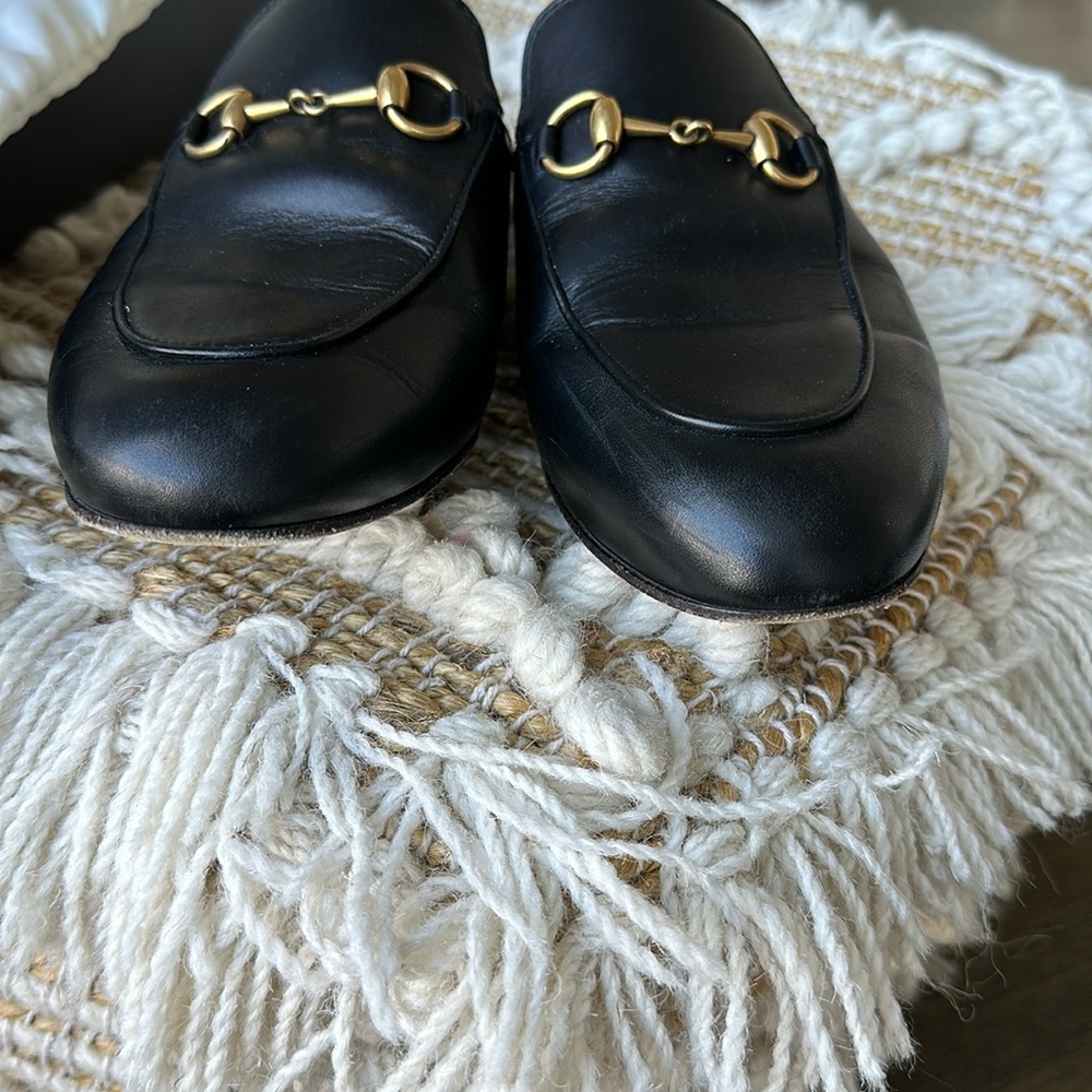 Gucci Princetown Horsebit Black Leather Flats Loafers Mules size 37 EUC - Picture 5 of 17
